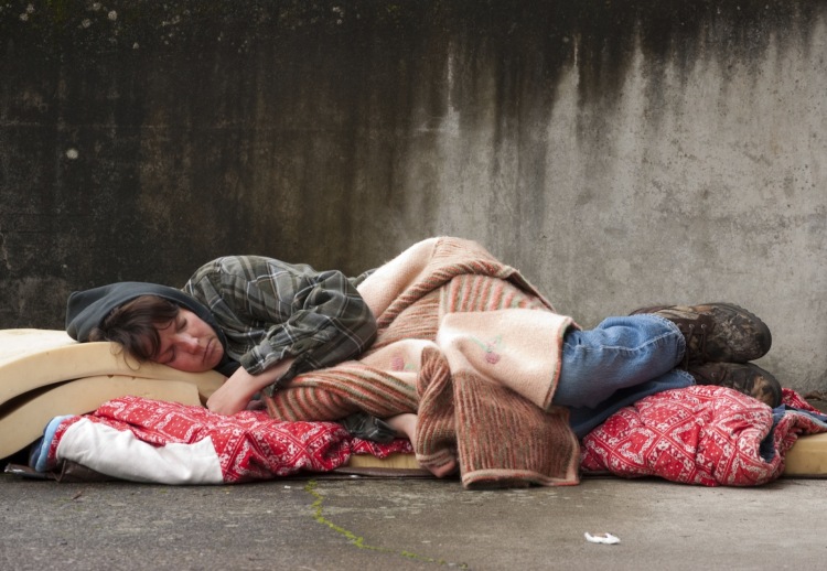 11 Ridiculous Questions We Need To Stop Asking Homeless People Everyday Feminism